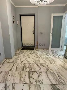 Сдается 2-комн. квартира, 106 м²