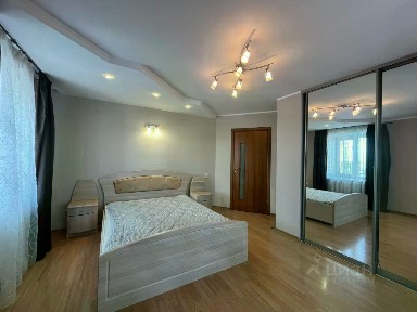 Сдается 3-комн. квартира, 96 м²