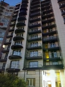 Продается квартира свободной планировки, 140 м²