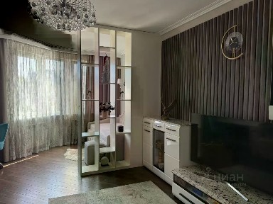 Продается 2-комн. квартира, 72 м²