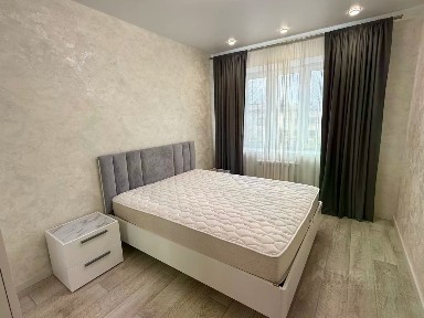 Продается 2-комн. квартира, 56,5 м²