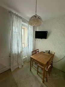 Продается 2-комн. квартира, 74 м²