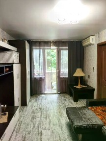 Продается 3-комн. квартира, 56 м²
