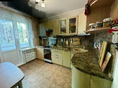 Продается 4-комн. квартира, 90,7 м²