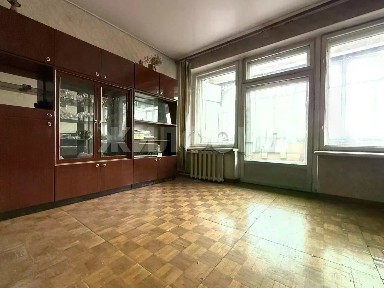 Продается 3-комн. квартира, 69 м²