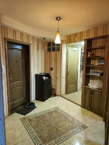 Продается 2-комн. квартира, 69,5 м²