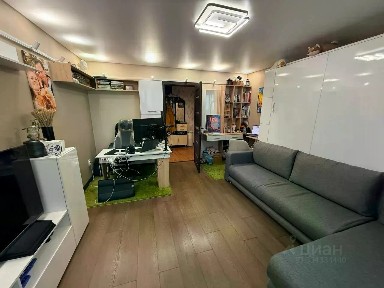 Продается 2-комн. квартира, 72 м²