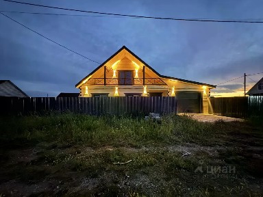 Продается 2-этажный дом, 170 м²
