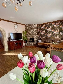 Продается 3-этажный дом, 260 м²