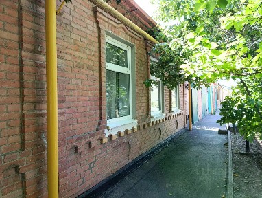 Продается 50% часть 1-этажного дома, 157,4 м²