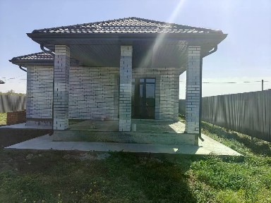 Ростовская область, Азовский район, Поселок Красный сад, Красный сад коттеджный поселок, ул. Изумрудная, 28