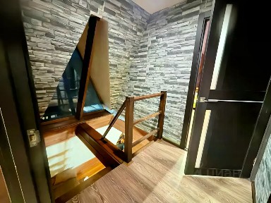 Сдается 2-этажный дом, 160 м²