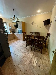 Сдается 2-этажный коттедж, 140 м²