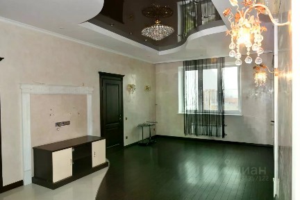 Продается 2-комн. квартира, 69,6 м²