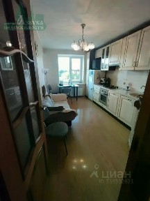 Продается 2-комн. квартира, 65 м²
