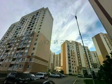 Продается 1-комн. квартира, 37,4 м²