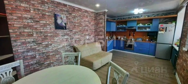 Продается 2-комн. квартира, 67,4 м²