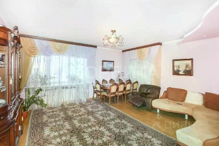 Продается 3-комн. квартира, 121,2 м²