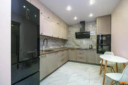 Сдается 3-комн. квартира, 120 м²