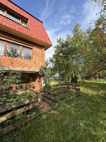 Продается 3-этажный дом, 194,1 м²