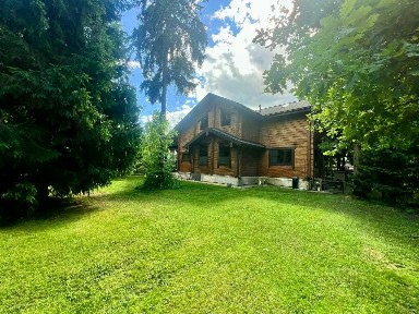 Продается 2-этажный коттедж, 368 м²