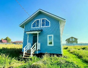 Продается 2-этажный дом, 108 м²