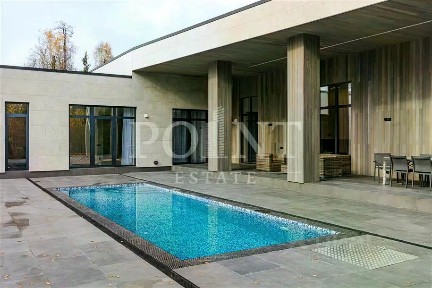 Продается 1-этажный коттедж, 500 м²