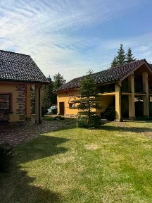 Продается 3-этажный дом, 368 м²