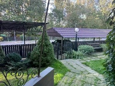Продается 2-этажный таунхаус, 164 м²
