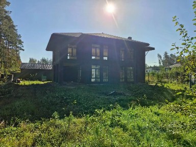 Продается 2-этажный дом, 250 м²