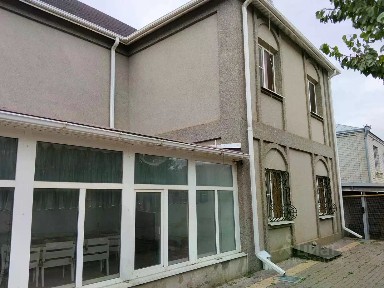 Продается 3-этажный коттедж, 327 м²
