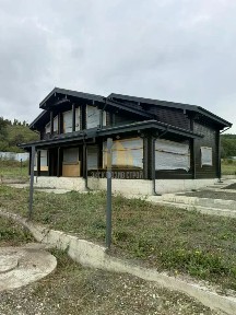 Продается 2-этажный дом, 246 м²