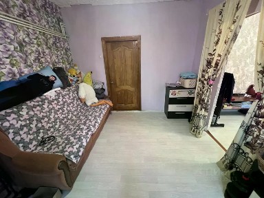 Продается 1/2 часть 1-этажного дома, 68,9 м²