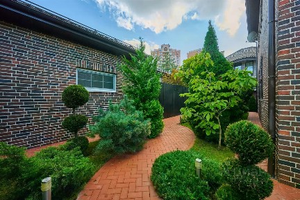 Продается 2-этажный дом, 263,3 м²