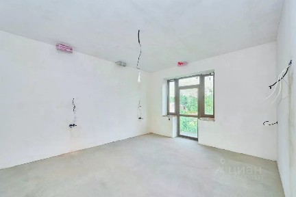 Продается 2-этажный дом, 330 м²