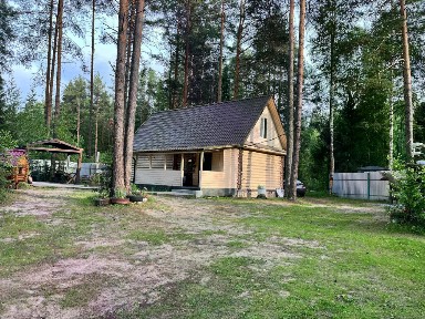 Сдается 2-этажный дом, 120 м²