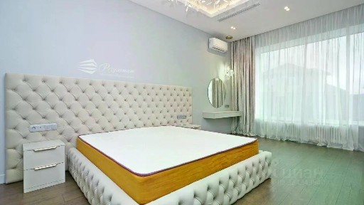Сдается 1-этажный коттедж, 160 м²