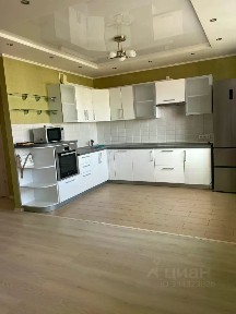 Продается 2-комн. квартира, 70,9 м²