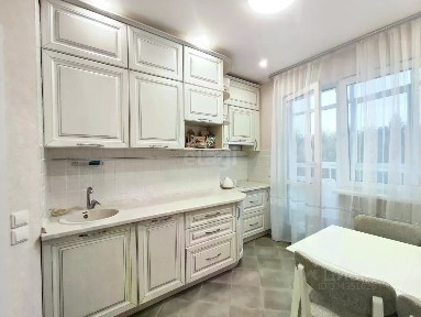 Продается 2-комн. квартира, 53,8 м²