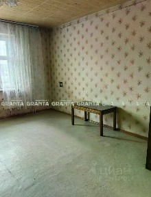 Продается 3-комн. квартира, 65 м²