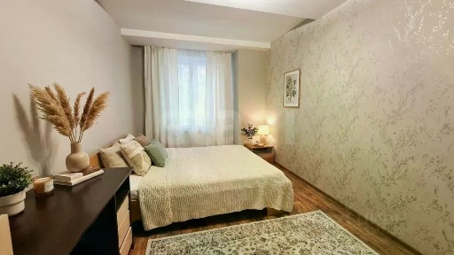 Продается 2-комн. квартира, 72,4 м²