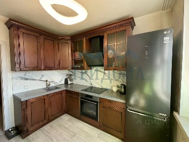 Продается 1-комн. квартира, 40,6 м²