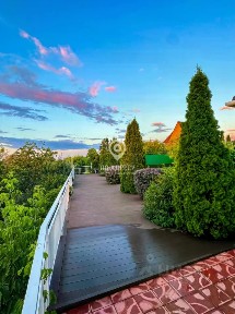 Продается 3-этажный дом, 308,1 м²