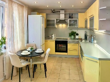 Сдается 3-комн. квартира, 90,2 м²