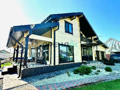 Продается 2-этажный дом, 110 м²