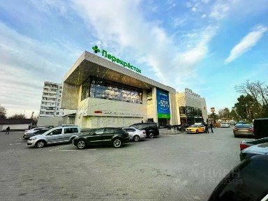 Московская область, Одинцовский городской округ, Горки-2 поселок, ш. Рублево-Успенское, 17