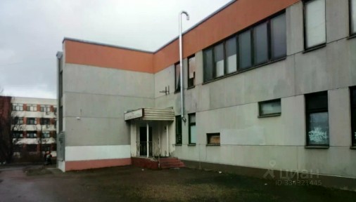 Сдается здание, 2 549,9 м²