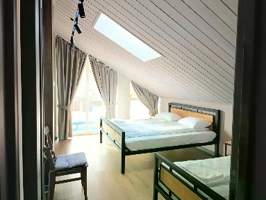 Сдается 2-этажный коттедж, 200 м²