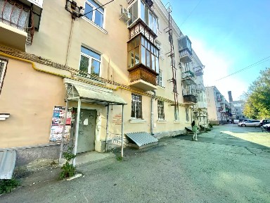 Продается 2-комн. квартира, 60 м²