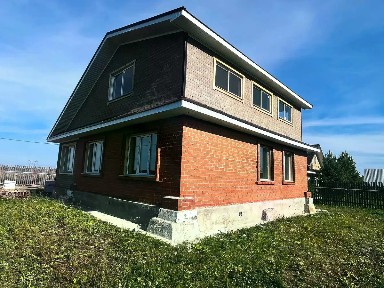 Продается 2-этажный дом, 160 м²